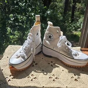 Converse Women's White High-Top Sneakers "UNISEX" MEN'S SIZE 6 WOMENS SIZE 7.5